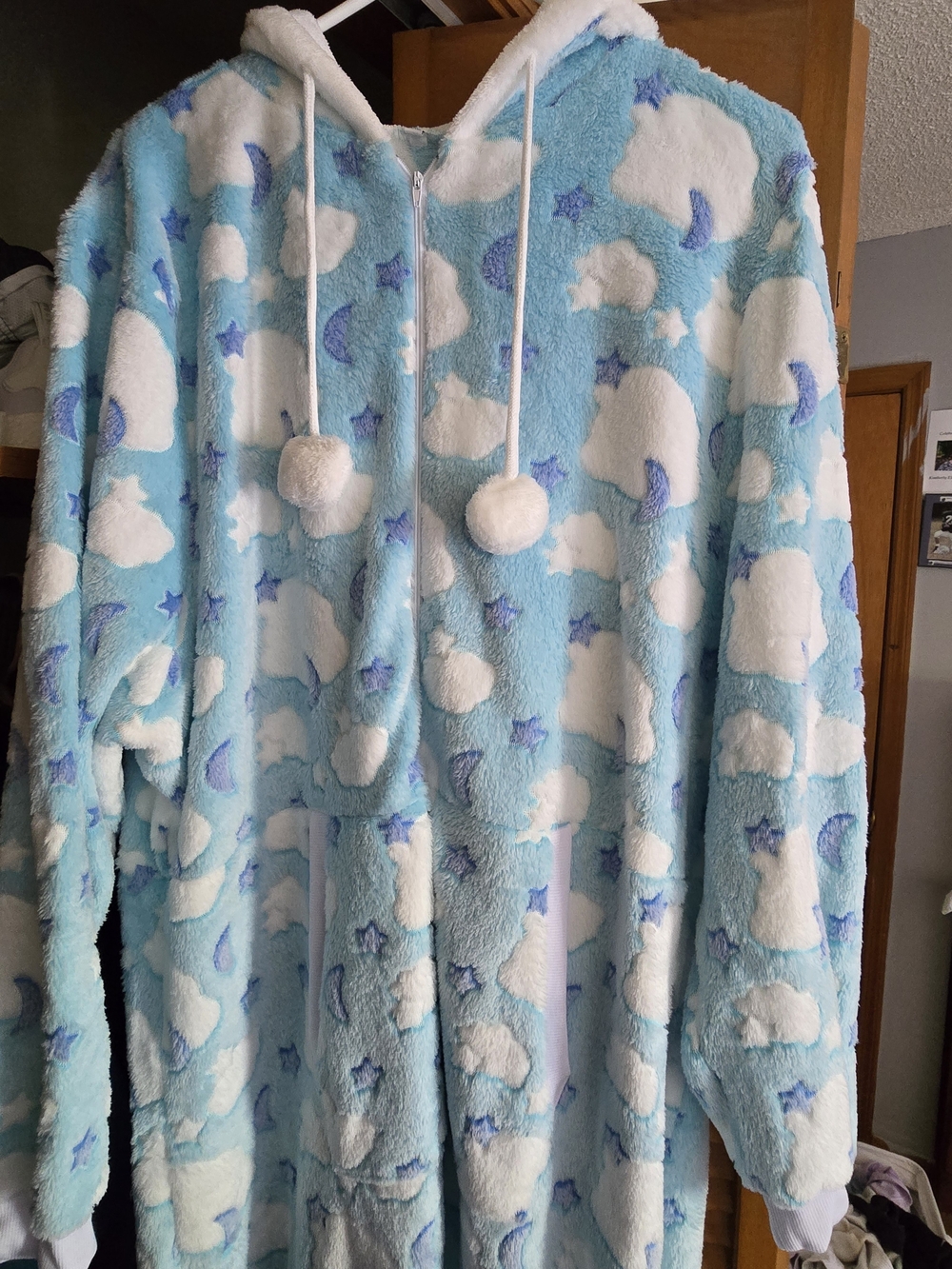 Cloud Print Plush Hooded Pajama Onesie – Blue